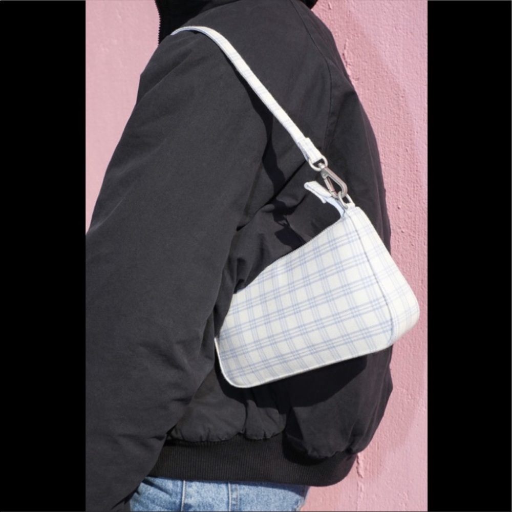Brandy shoulder bag